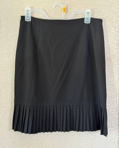 Skirtology Black Pleated Skirt Women’s 10