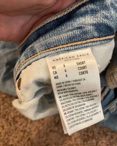 American Eagle Outfitters Ripped Jean