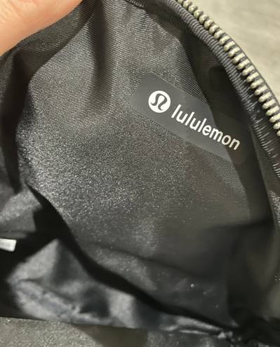 Lululemon All Night Festival Bag