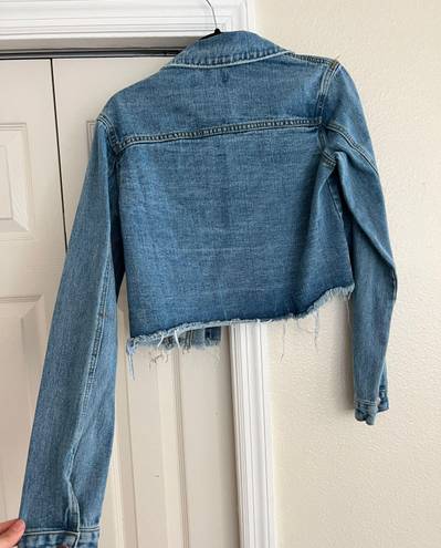 Pretty Little Thing Semi Cropped Distressed Jean Jacket