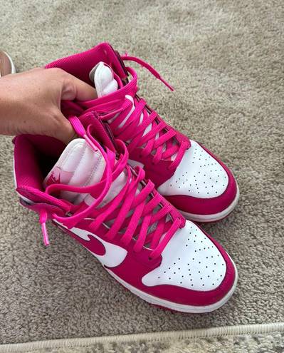 Nike Women’s Dunk High