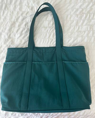 Lululemon Daily Multi-pocket Tote 20L