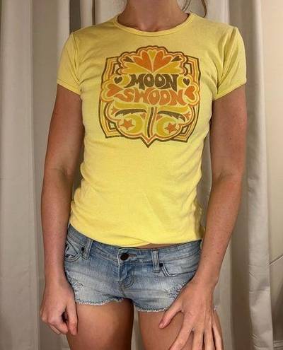 The Moon Top Knot Goods Yellow Graphic “ Swoon” Baby Tee