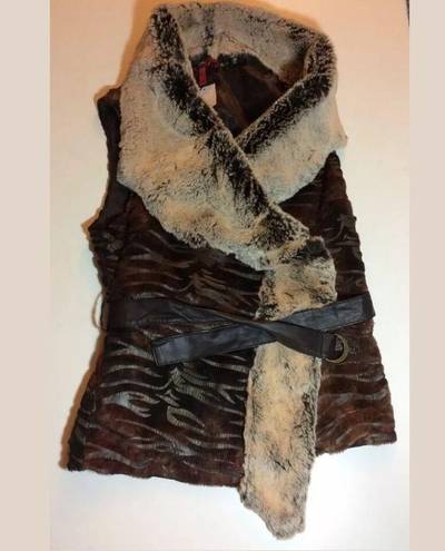 NWT $249 5/48 Draped Faux Fur Vest Brown Medium