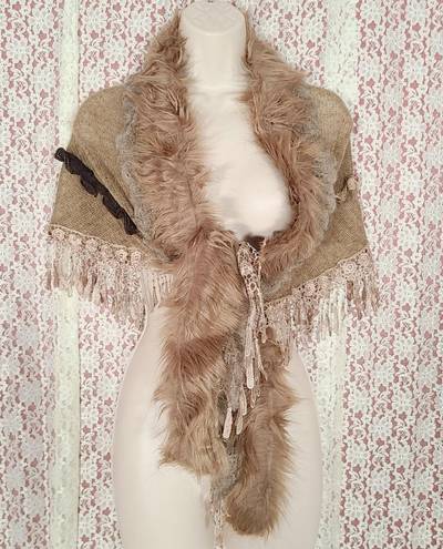 Jeanne Simmons NWT  faux fur fringe shawl 