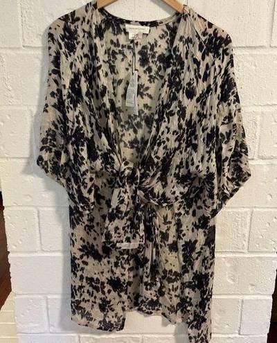 Treasure & Bond NWT os  blouse