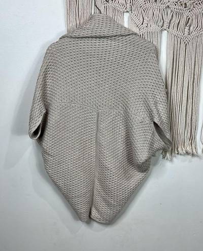Natori Womens  Wool Knit Shawl beige cocoon sweater Size Small Khaki Colored
