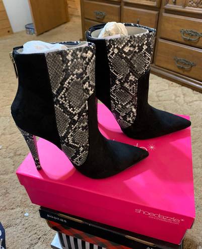 Shoedazzle Heeled Snake Print Suede Booties