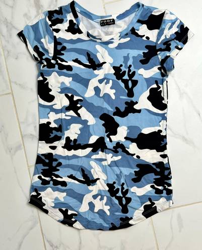 Poof Women's  NY Blue Camo Stretch Super Soft Crew Neck Top SMALL