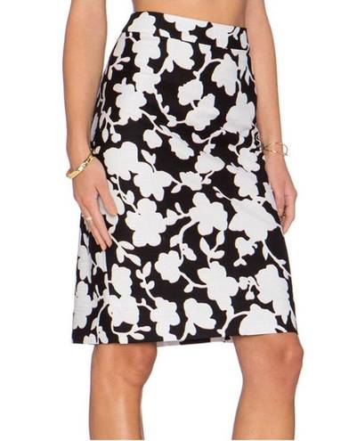 Kate Spade  Knee Length Pencil Skirt Black White Pink Floral Print Womens Size 6