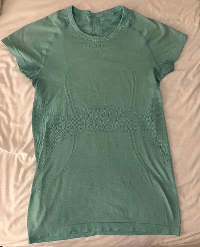 Lululemon Swiftly Tech Short Sleeve