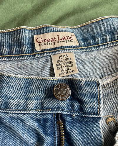 Great Land Trading Company Mom/Bermuda Denim Shorts