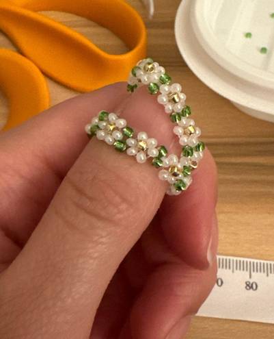 Handmade Beaded White Flower Ring