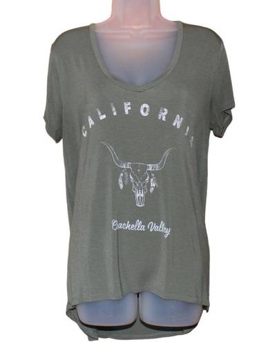 Grayson Threads Coachella Valley lightweight v neckline tee