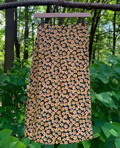 Petite Sophisticate Vintage  Boho Floral Print Flowy Midis Skirt