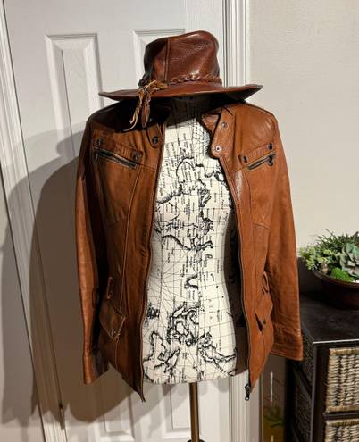 Vera Pelle Lory  ITALIAN BEAUTIFUL GENUINE LEATHER  BELTED JACKET , MADE WITH SOFT LAMBSKIN ! COLOR : BROWN DISTRESSED motorcycle Sz 42 Cognac Solofra Italy