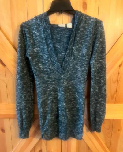 BKE Buckle  Green Hoodie Sweater M Mohair Blend Bodycon Lightweight Long Sleeve