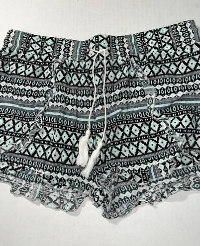 No Bo  Juniors’ Fringe Hem Soft Shorts Size Medium 7/9