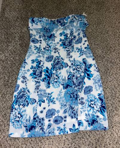 Blue Floral Prom / Formal Dress