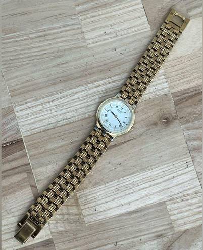 Seiko  Vintage Ladies Watch Gold-Tone Bracelet Case White Dial New Crystal