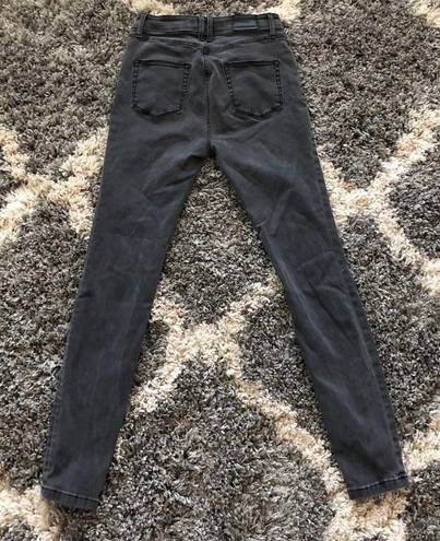 Burberry  Brit Faded Black High-Rise Skinny Jeans