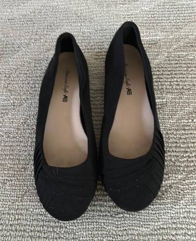 American Eagle slip in black flats