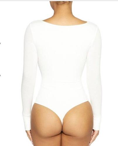 Naked Wardrobe 👏  Bodysuit XL 👏