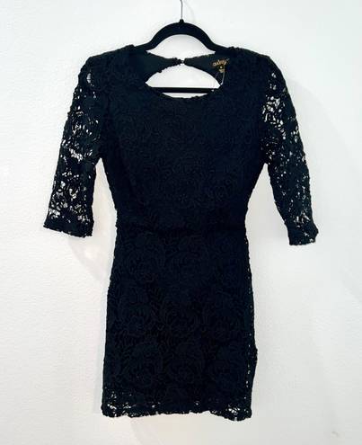 Audrey 3+1 Open Back Lace Dress