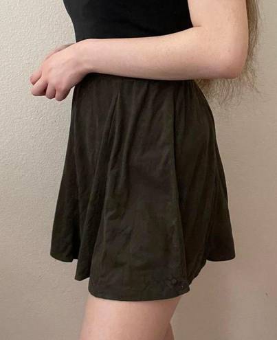 Brandy Melville greenish black flowy skirt