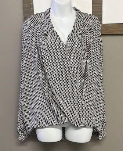 Ann Taylor Factory Long Sleeve Criss Cross High Low Abstract Cream/Blk Blouse- L