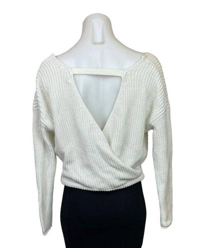 The Moon  & Madison White Cotton Wrap Plunge V-neck Knit Cut-out Sweater Top Size S