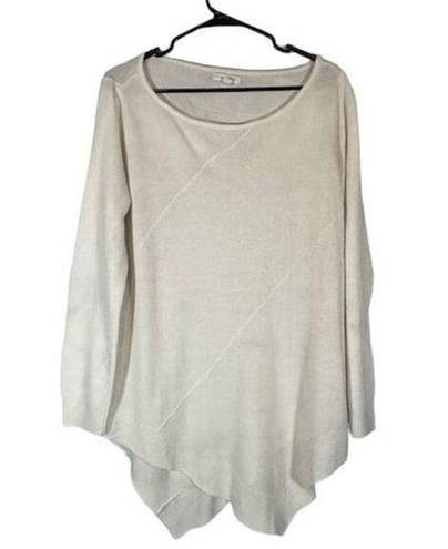 Krass&co NY &  White Asymmetrical Hem Long Sleeve Boat Neck Knit Sweater Women Sz M