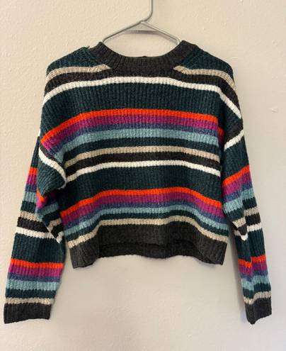 American Eagle Outfitters Sweater