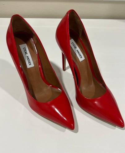 Steve Madden Patent Leather Pumps