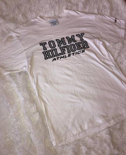 Tommy Hilfiger T-Shirt!