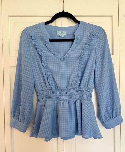 Cynthia Steffe Cece blue ruffled smocked waist blouse xs