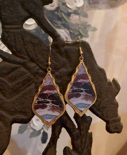 Dangle Western Earrings