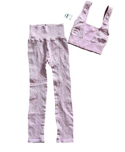 Free People Movement NWT  Good Karma Tile Textured Set XS/SM Lilac Athletic Gym