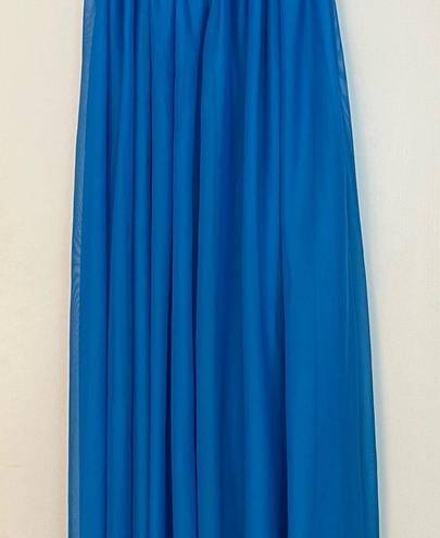 Monique Lhuillier  Strapless Sweetheart Draped Gown in Turquoise Blue Size: 0