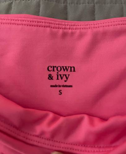 Crown & Ivy hot pink leggings