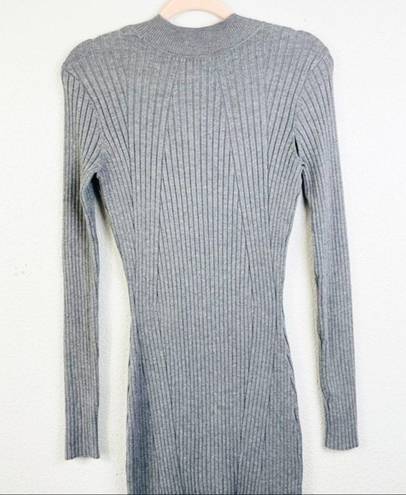 Kendall + Kylie  Gray Ribbed Long Sleeve Keyhole‎ V Neck Sweater Dress Medium