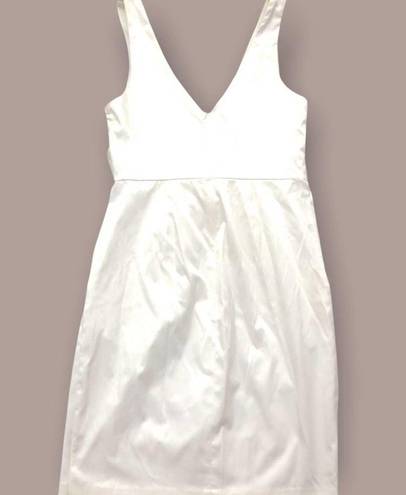 City Triangles  White Bow Front Tie Waist Dress Size 9