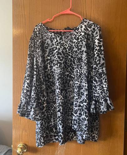 Bobeau women’s leopard print blouse 