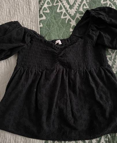 Lane 201 Black Puff Sleeve Top