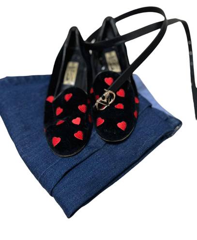 Velvet Heart Motif Italian Made Flats