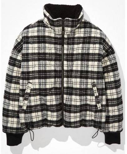 American Eagle Reversible Women’s Puffer Jacket Black Plaid Size Medium