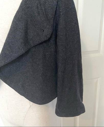 Barney's Barney’s grey cropped jacket S