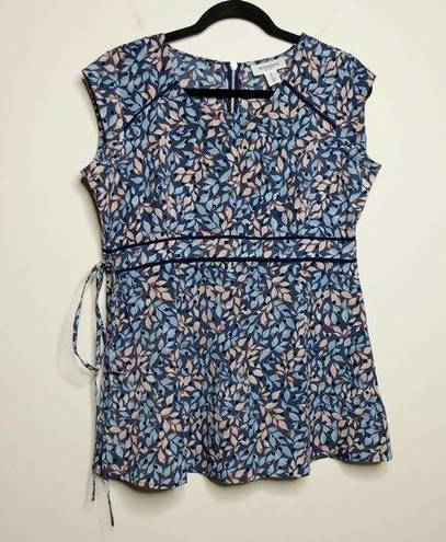 Motherhood Maternity  Peplum Top - Size S - EUC