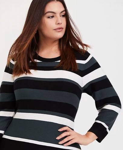 Torrid  Green White Black Midi Sweater Dress