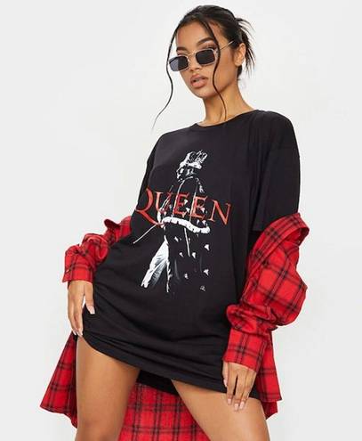 Pretty Little Thing QUEEN X  Black T-Shirt Dress NEW